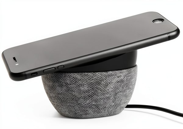 TYLT Twisty 360 Wireless Charger Fast Qi Certified Pad-4